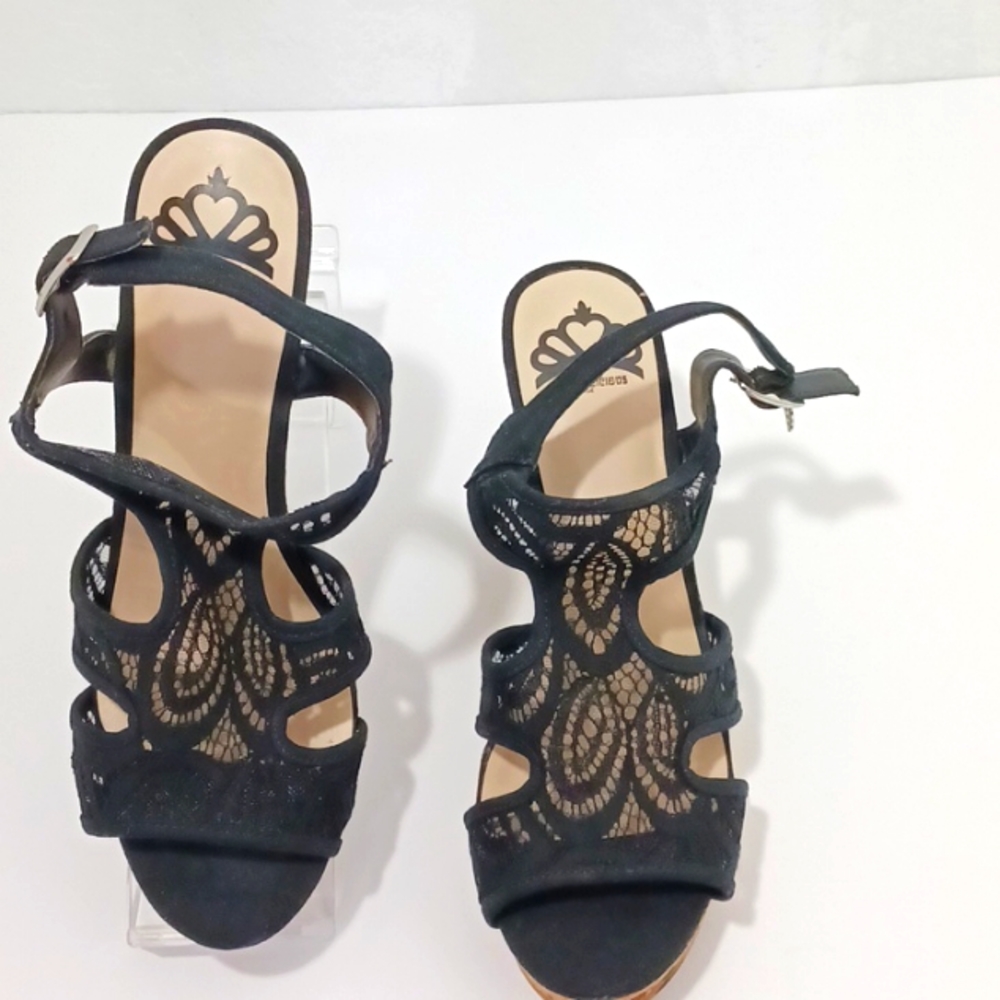 Fergalicious Women's Size 9 Black Lace Slingback Sandals